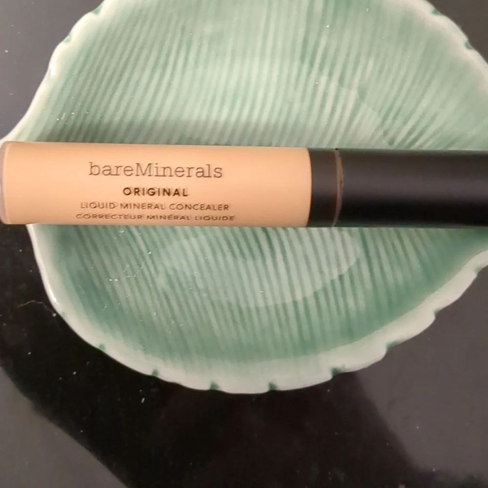 Liquid Mineral Concealer